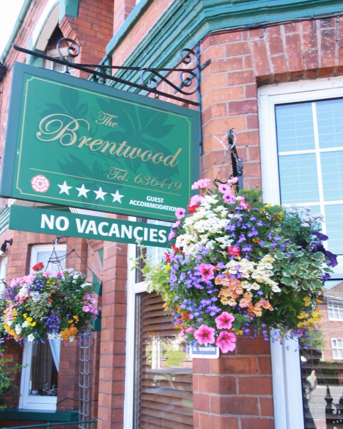 Brentwood Guest House — Photos 1